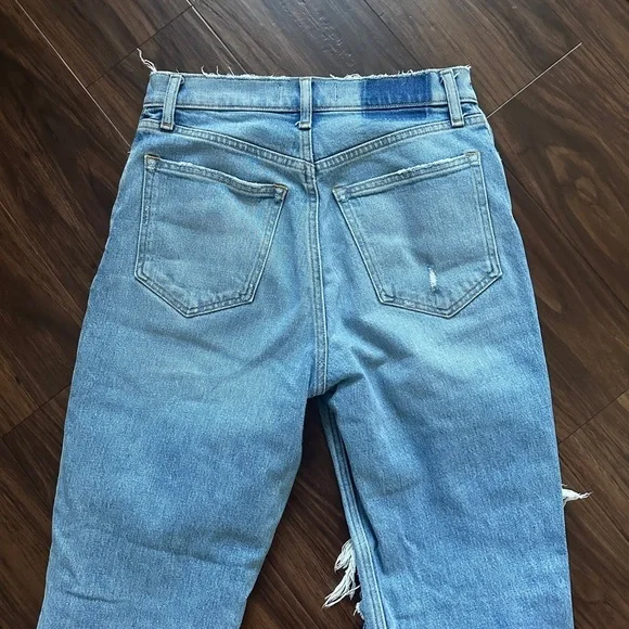 Abercrombie 90s Ultra High Rise Straight Jeans - Picture 5 of 6